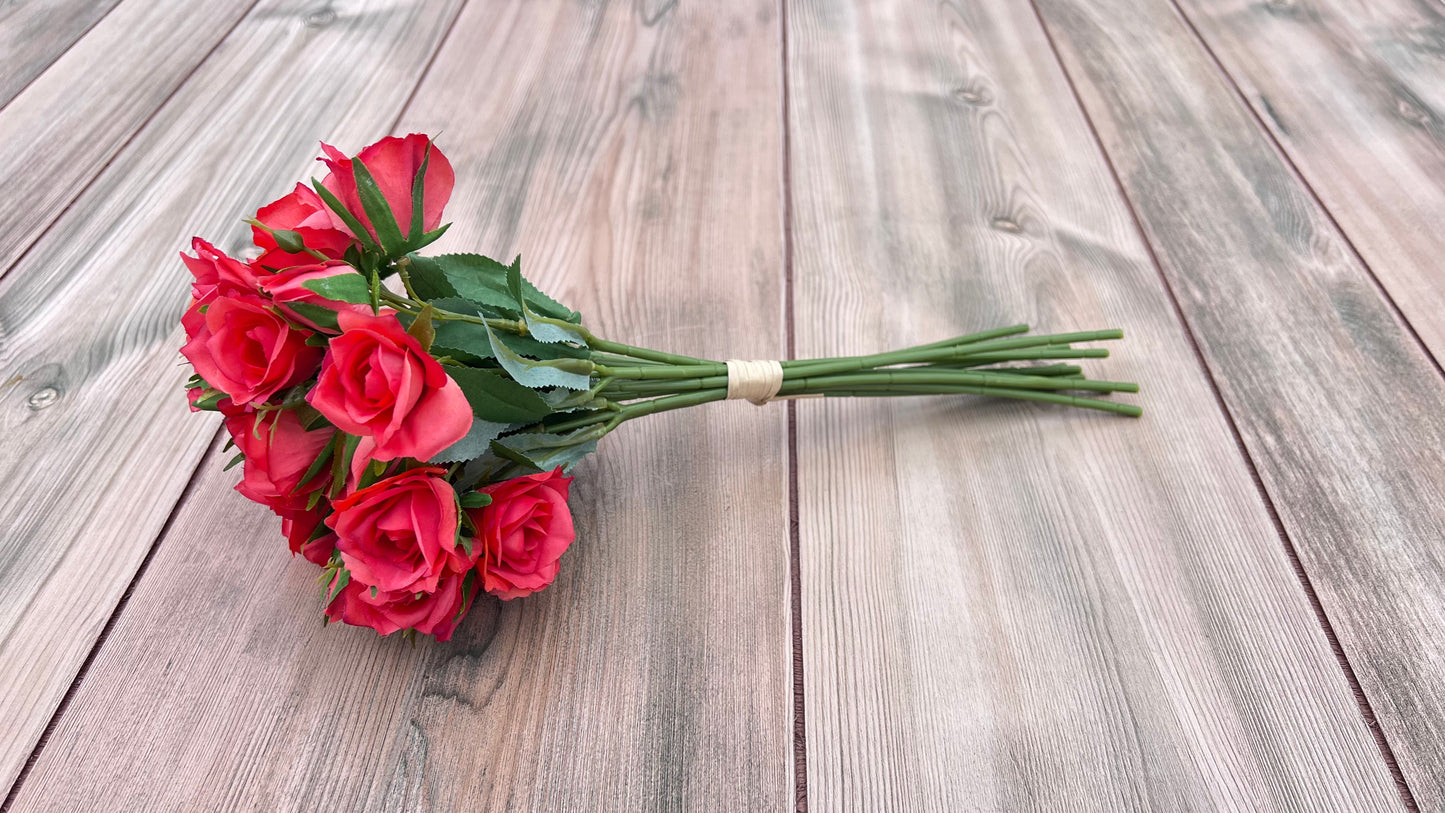 Coral Rose Bundle displaying bloom placement, fullness, and natural shaping
