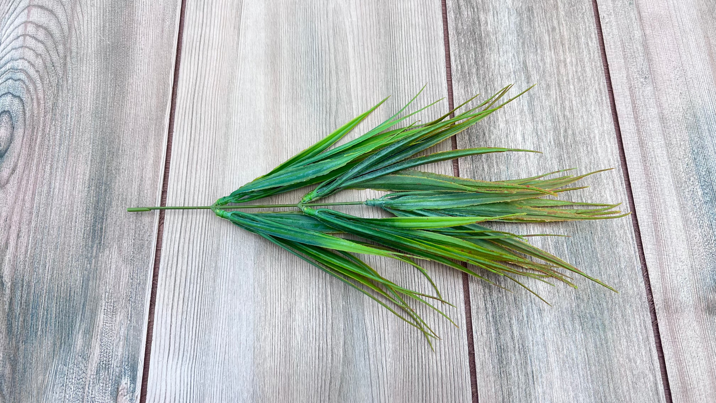 Fine Grass Bush | Yellow Green  showing stem structure and branching construction
